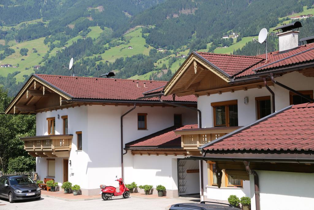 Apartmán Haus Peter Schiestl Zell am Ziller Pokoj fotografie