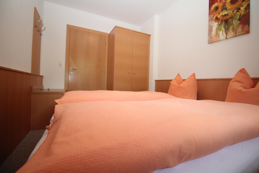 Apartmán Haus Peter Schiestl Zell am Ziller Pokoj fotografie